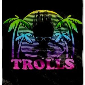 NEW  GOOD LUCK TROLLS THROW BLANKET 40”X50”